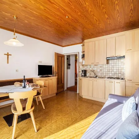 Apartment Pichler 1 San Leonardo in Passiria